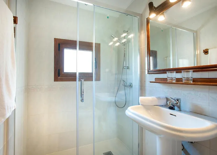 Owl Picasa Alt - Surounded By Nature